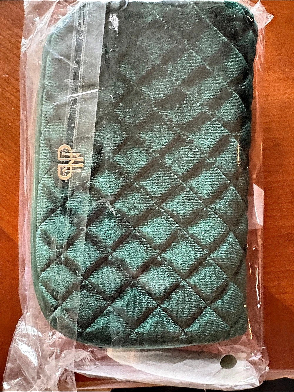 PurseN Glam Makeup Case - Emerald Velvet Quilted Green NWT